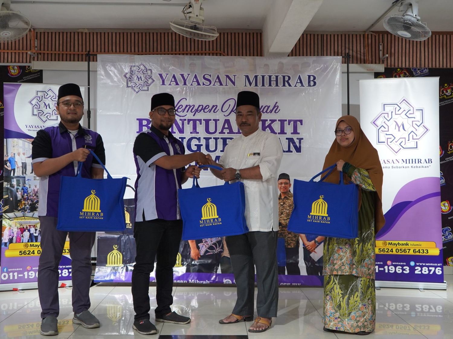 Majlis serahan kit pengurusan jenazah Yayasan Mihrab